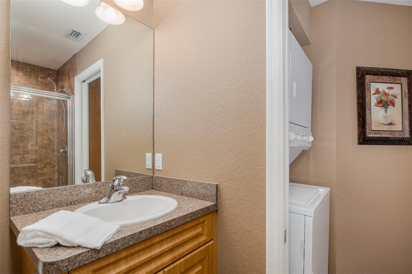 New Port Richey, Florida, 34655, United States, 4 Bedrooms Bedrooms, ,4 BathroomsBathrooms,Residential,Active,2011414