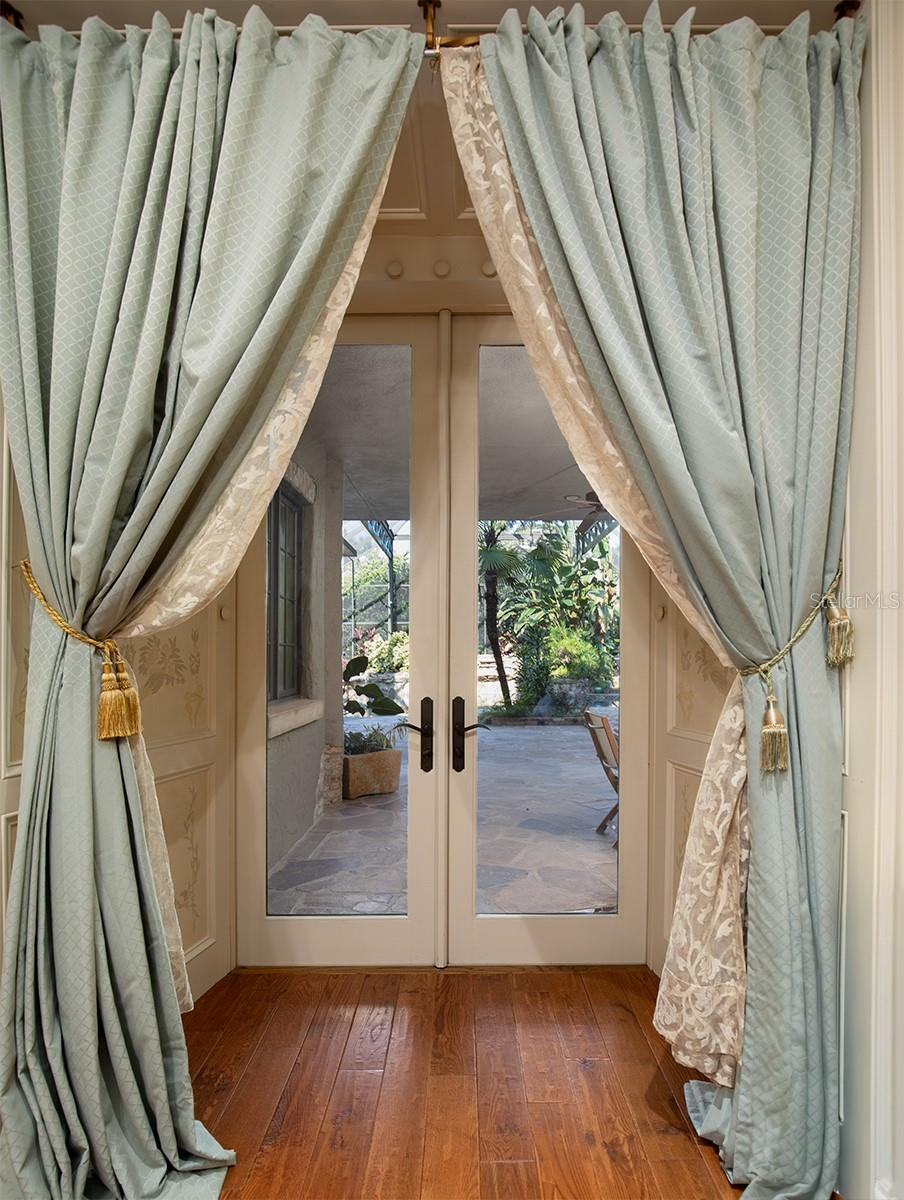 Longwood, Florida, 32779, United States, 10 Bedrooms Bedrooms, ,17 BathroomsBathrooms,Residential,Active,1914816