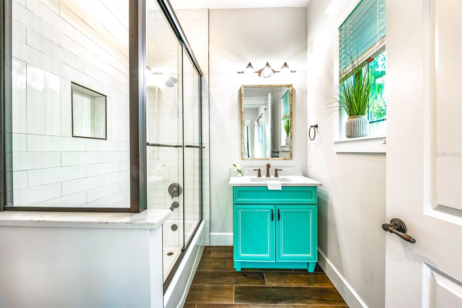 Sarasota, Florida, 34236, United States, 6 Bedrooms Bedrooms, ,6 BathroomsBathrooms,Residential,Active,1831859