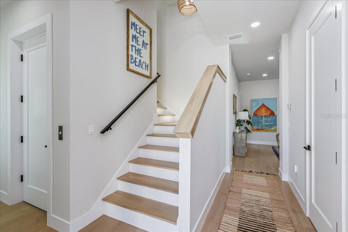 Cocoa Beach, Florida, 32931, United States, 5 Bedrooms Bedrooms, ,4 BathroomsBathrooms,Residential,Active,1954419