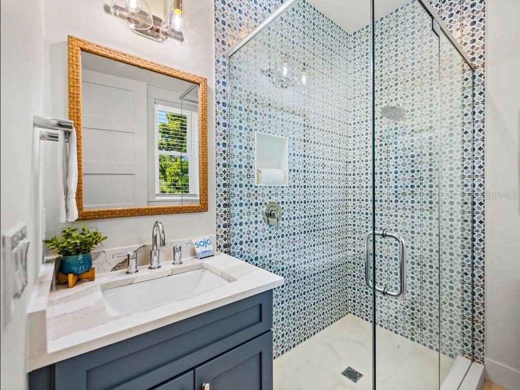Sarasota, Florida, 34236, United States, 8 Bedrooms Bedrooms, ,10 BathroomsBathrooms,Residential,Active,2044131