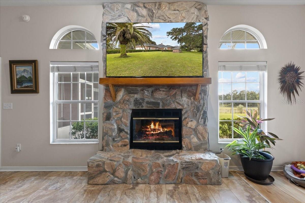 Chiefland, Florida, 32626, United States, 4 Bedrooms Bedrooms, ,5 BathroomsBathrooms,Residential,Active,1954337