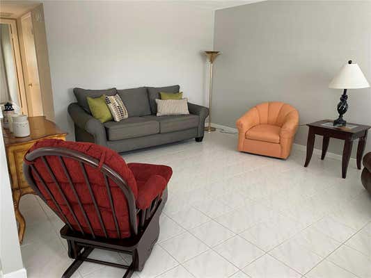 11100 86TH AVE APT 207, SEMINOLE, FL 33772 - Image 1