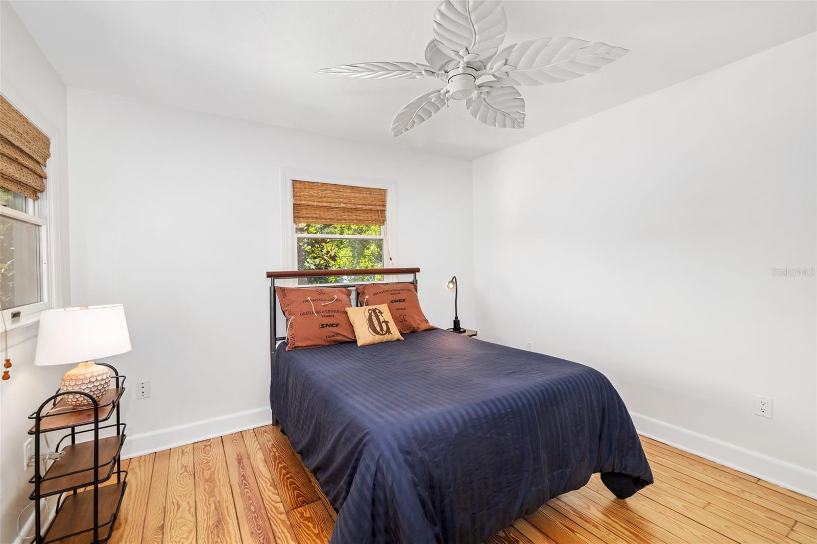 Sarasota, Florida, 34231, United States, 4 Bedrooms Bedrooms, ,4 BathroomsBathrooms,Residential,Active,1999174