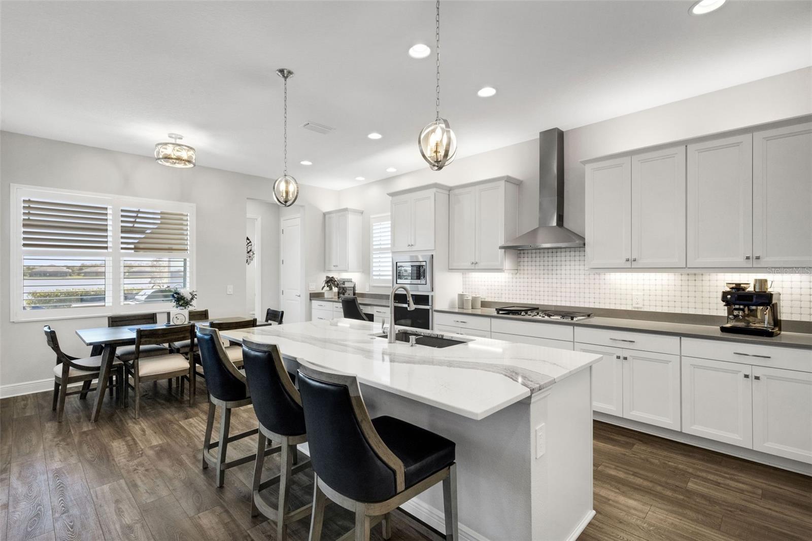 Sarasota, Florida, 34240, United States, 3 Bedrooms Bedrooms, ,3 BathroomsBathrooms,Residential,Active,2015455