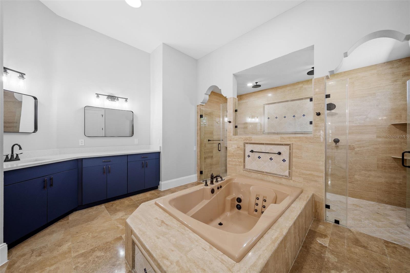 Brandon, Florida, 33510, United States, 6 Bedrooms Bedrooms, ,7 BathroomsBathrooms,Residential,Active,1905348