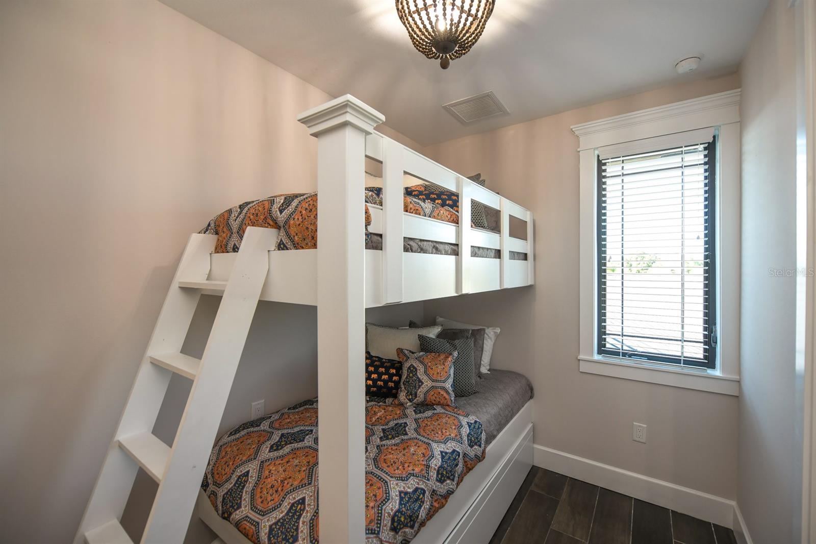 Sarasota, Florida, 34236, United States, 6 Bedrooms Bedrooms, ,6 BathroomsBathrooms,Residential,Active,1831859