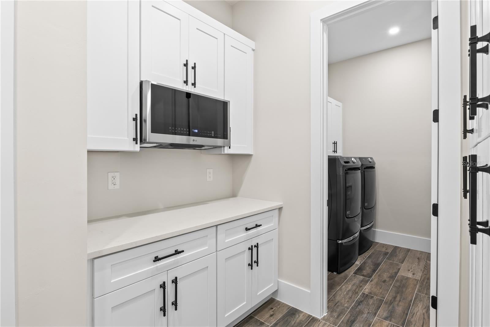 Cape Coral, Florida, 33991, United States, 4 Bedrooms Bedrooms, ,4 BathroomsBathrooms,Residential,Active,2008337