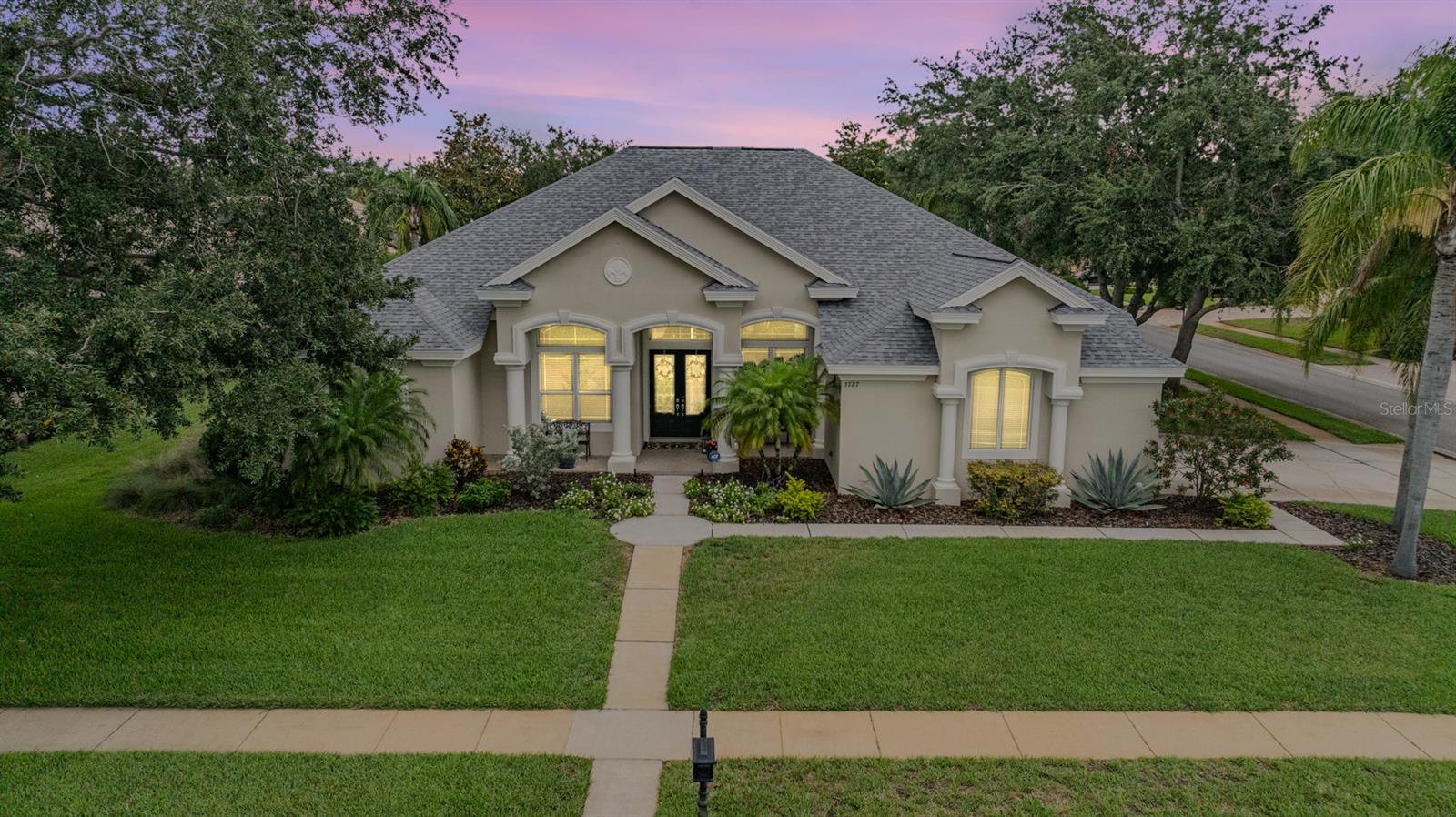 Palm Harbor, Florida, 34685, United States, ,4 BathroomsBathrooms,Residential,Active,1810371