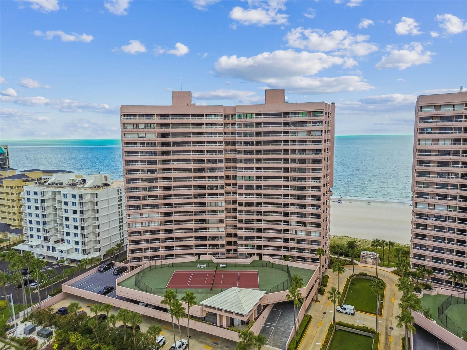 Clearwater Beach, Florida, 33767, United States, 2 Bedrooms Bedrooms, ,3 BathroomsBathrooms,Residential,Active,1919072