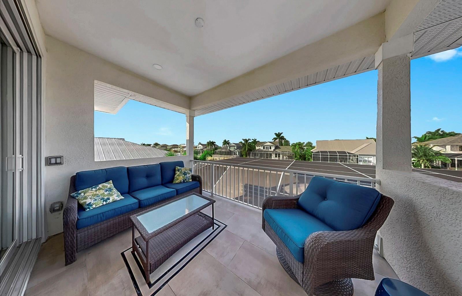 Apollo Beach, Florida, 33572, United States, 3 Bedrooms Bedrooms, ,4 BathroomsBathrooms,Residential,Active,1972155