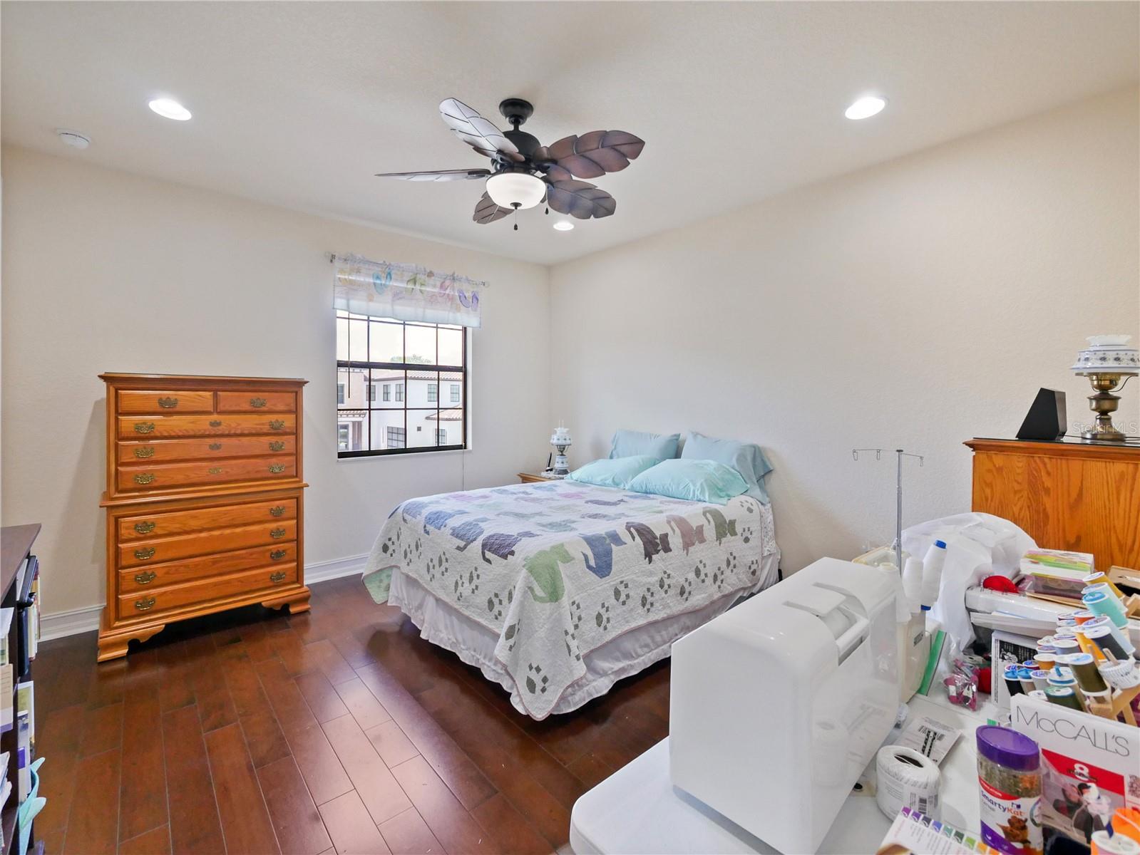 Orlando, Florida, 32832, United States, 5 Bedrooms Bedrooms, ,4 BathroomsBathrooms,Residential,Active,1894191