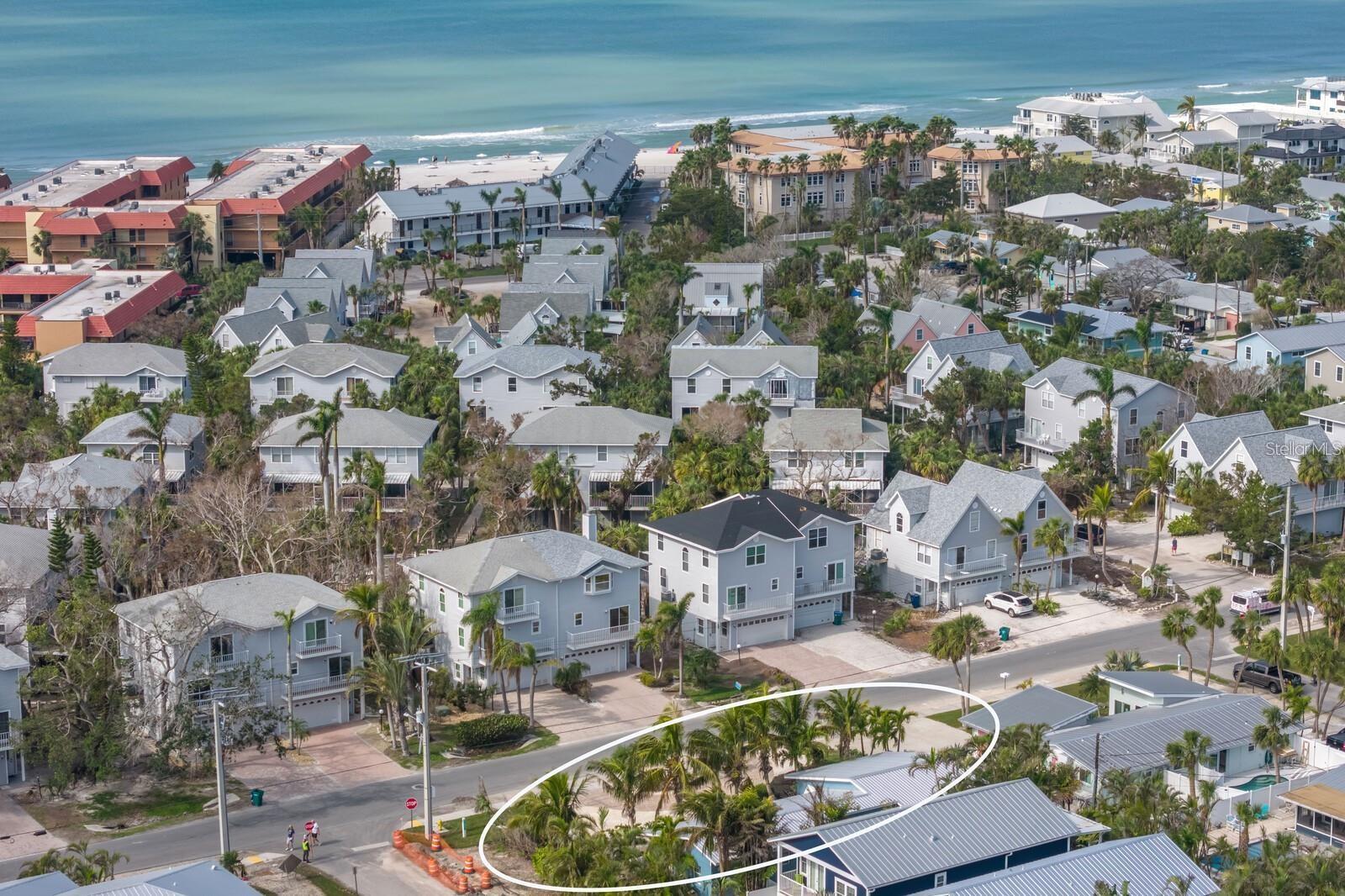 Holmes Beach, Florida, 34217, United States, 5 Bedrooms Bedrooms, ,3 BathroomsBathrooms,Residential,Active,2007151