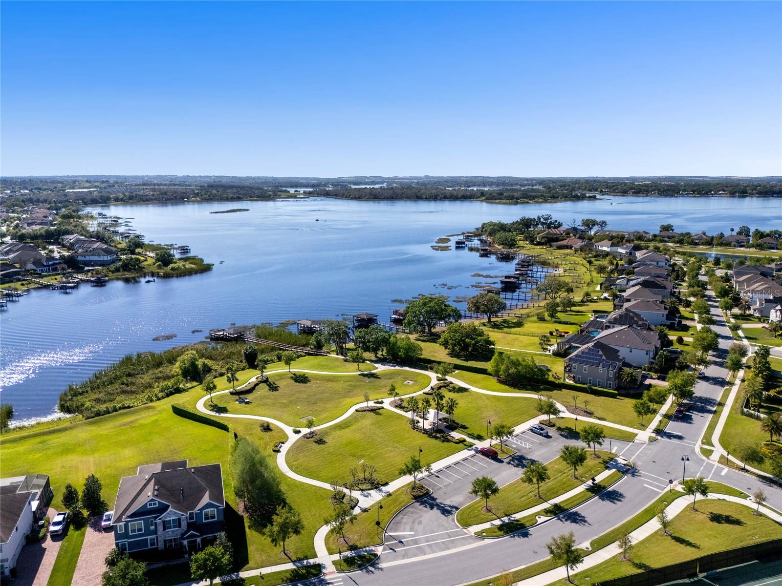 Winter Garden, Florida, 34787, United States, 5 Bedrooms Bedrooms, ,5 BathroomsBathrooms,Residential,Active,1742084