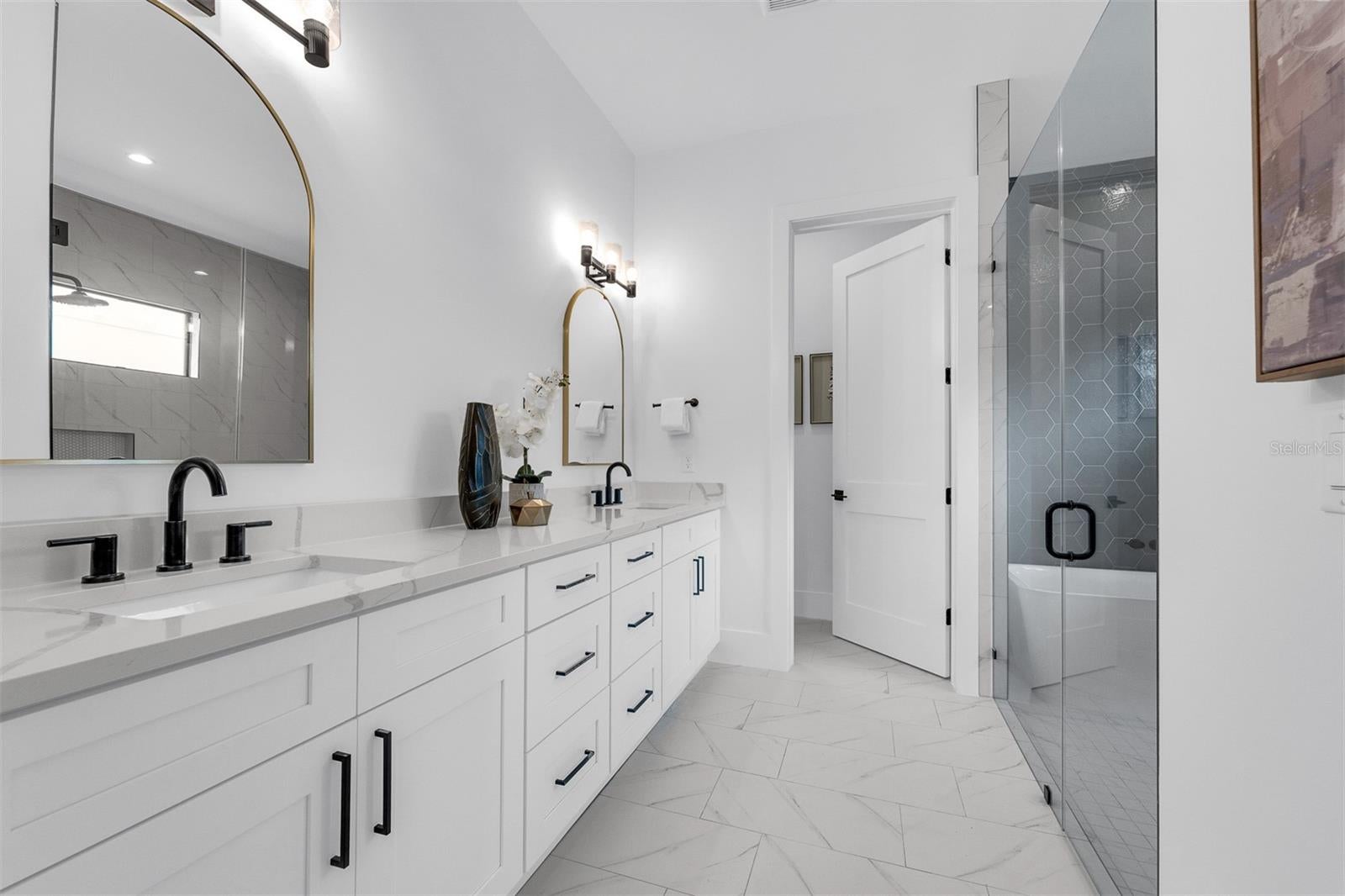 Orlando, Florida, 32804, United States, 4 Bedrooms Bedrooms, ,4 BathroomsBathrooms,Residential,Active,1992252