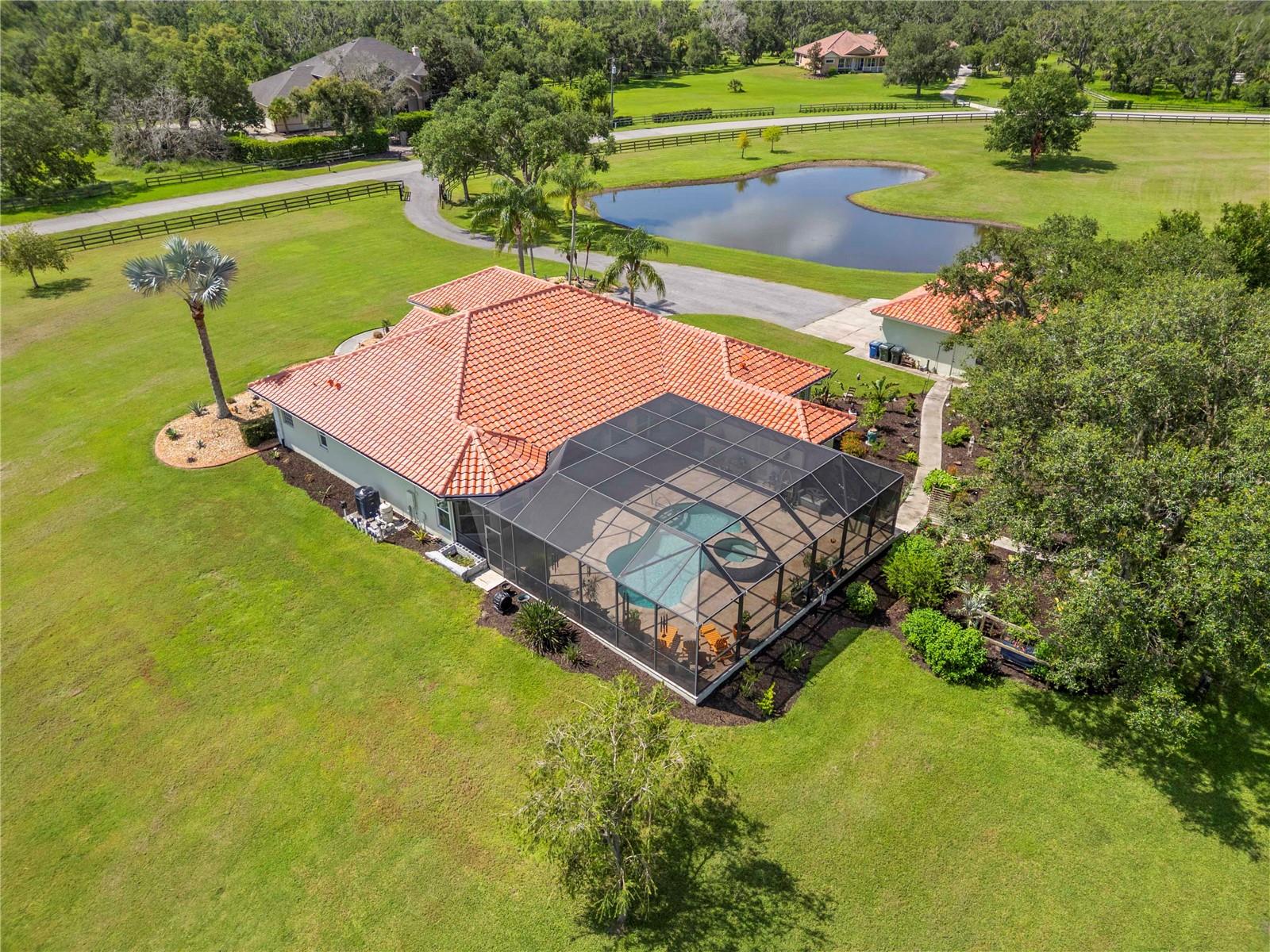 Sarasota, Florida, 34240, United States, 3 Bedrooms Bedrooms, ,3 BathroomsBathrooms,Residential,Active,1987206