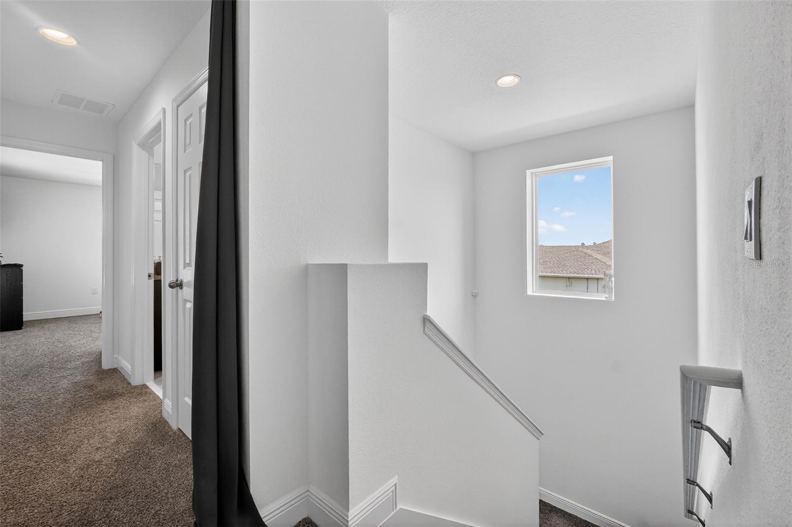 Mount Dora, Florida, 32757, United States, 7 Bedrooms Bedrooms, ,6 BathroomsBathrooms,Residential,Active,2007648