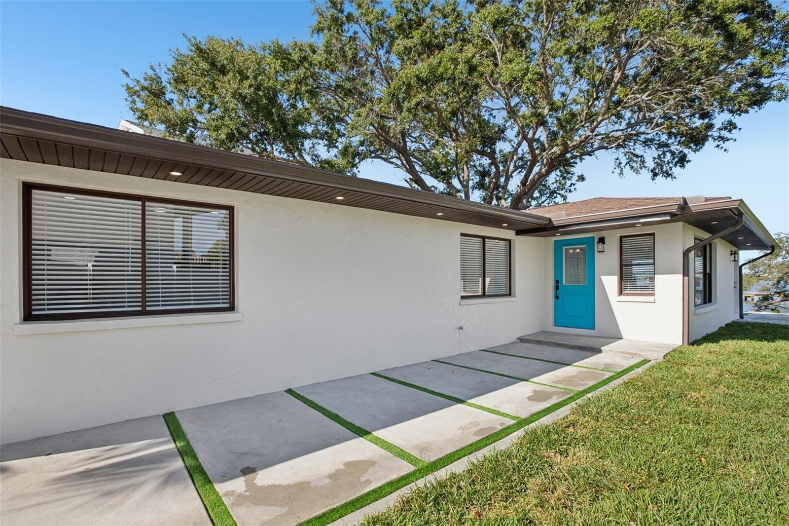 St Petersburg, Florida, 33703, United States, 3 Bedrooms Bedrooms, ,2 BathroomsBathrooms,Residential,Active,2001373