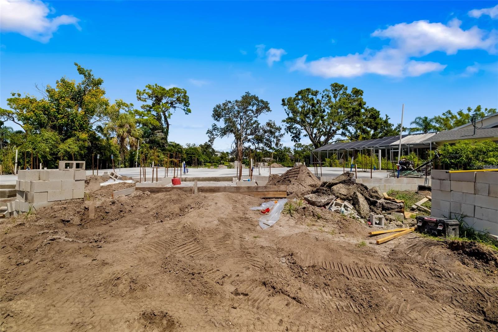 Sarasota, Florida, 34231, United States, 4 Bedrooms Bedrooms, ,5 BathroomsBathrooms,Residential,Active,1711559