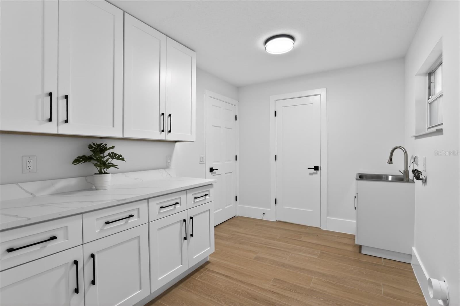 Winter Springs, Florida, 32708, United States, 5 Bedrooms Bedrooms, ,5 BathroomsBathrooms,Residential,Active,2006960