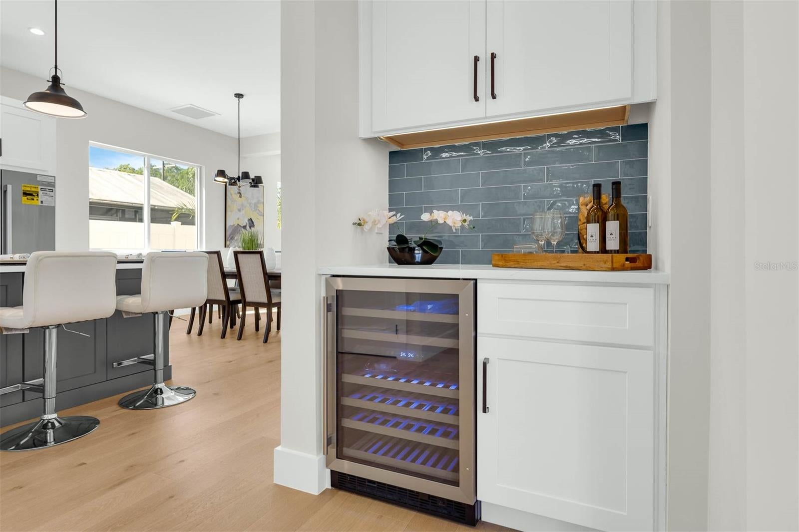 Orlando, Florida, 32804, United States, 5 Bedrooms Bedrooms, ,4 BathroomsBathrooms,Residential,Active,1702896