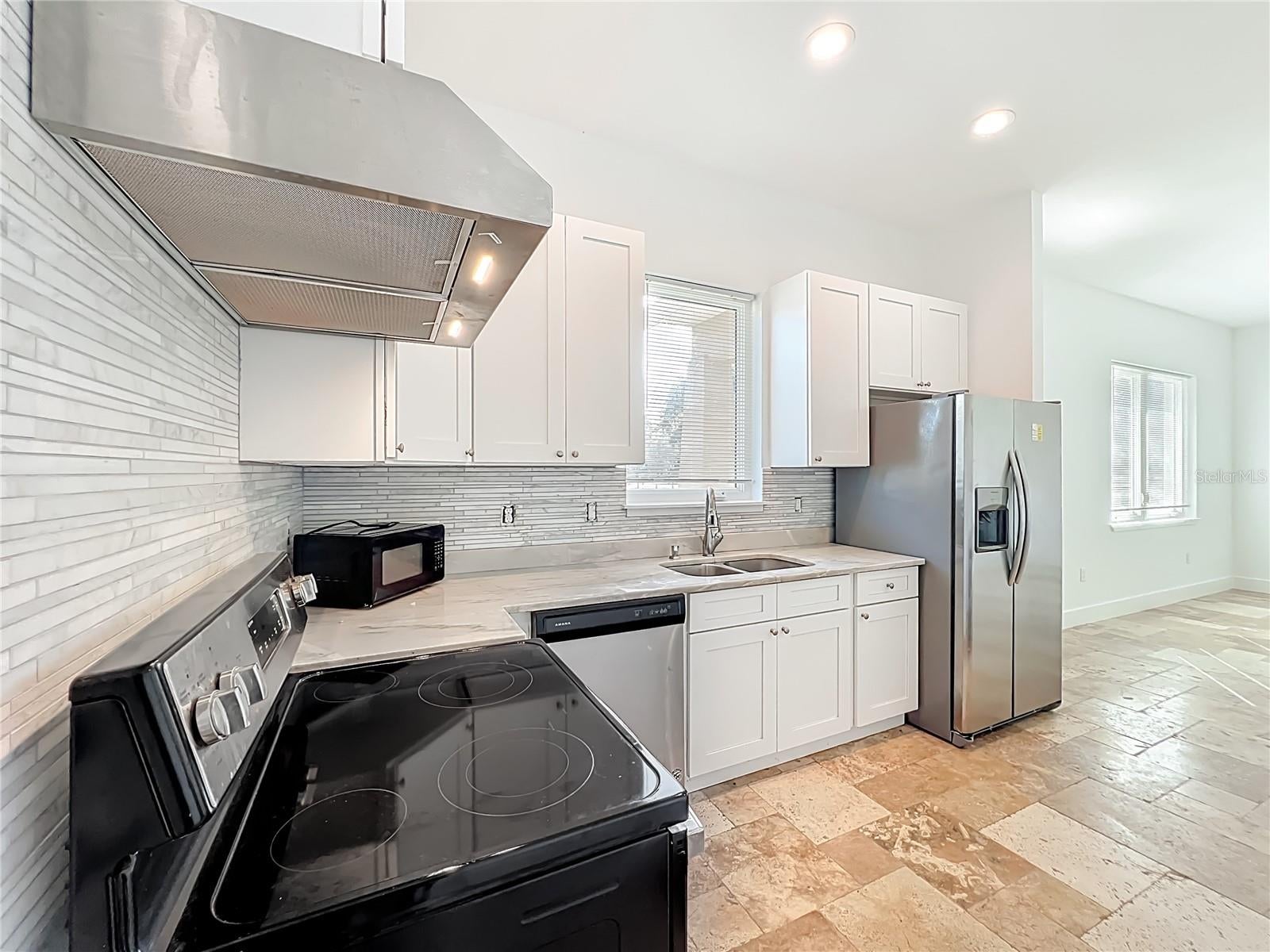 Dunnellon, Florida, 34432, United States, 5 Bedrooms Bedrooms, ,4 BathroomsBathrooms,Residential,Active,2012479