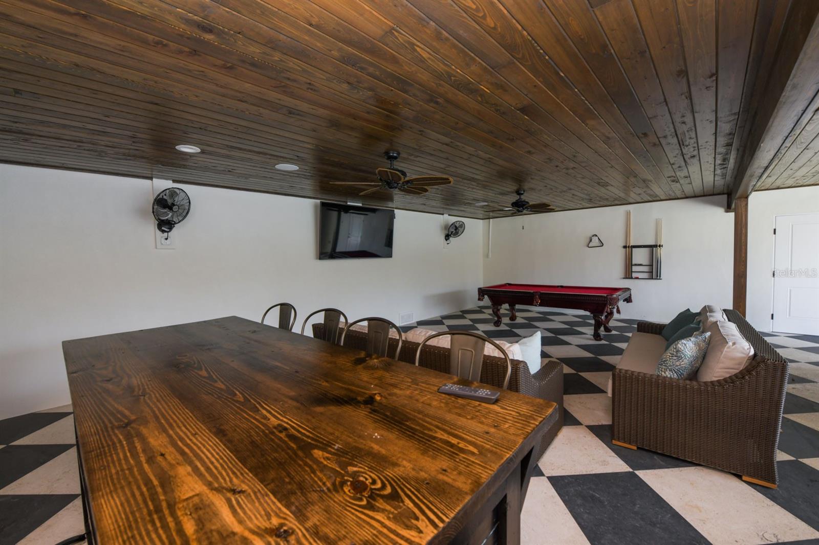 Sarasota, Florida, 34236, United States, 6 Bedrooms Bedrooms, ,6 BathroomsBathrooms,Residential,Active,1831859