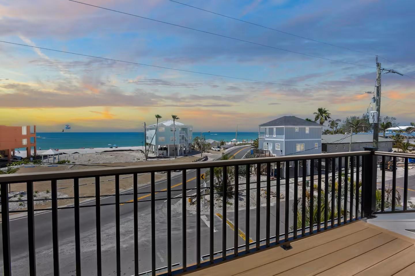 Bradenton Beach, Florida, 34217, United States, 7 Bedrooms Bedrooms, ,7 BathroomsBathrooms,Residential,Active,1971023