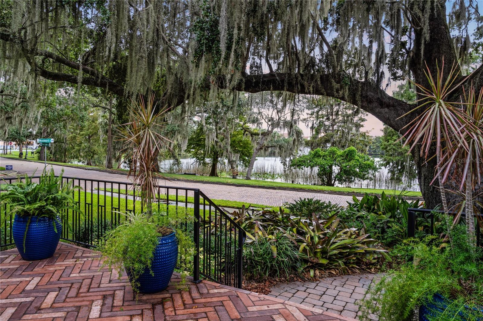 Orlando, Florida, 32803, United States, 5 Bedrooms Bedrooms, ,5 BathroomsBathrooms,Residential,Active,1926917