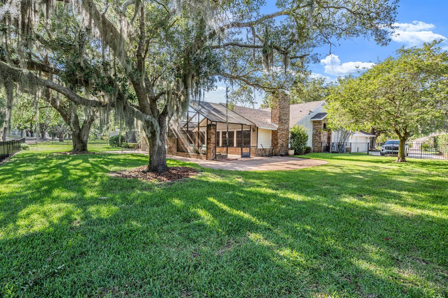 Tarpon Springs, Florida, 34688, United States, 4 Bedrooms Bedrooms, ,4 BathroomsBathrooms,Residential,Active,2044985