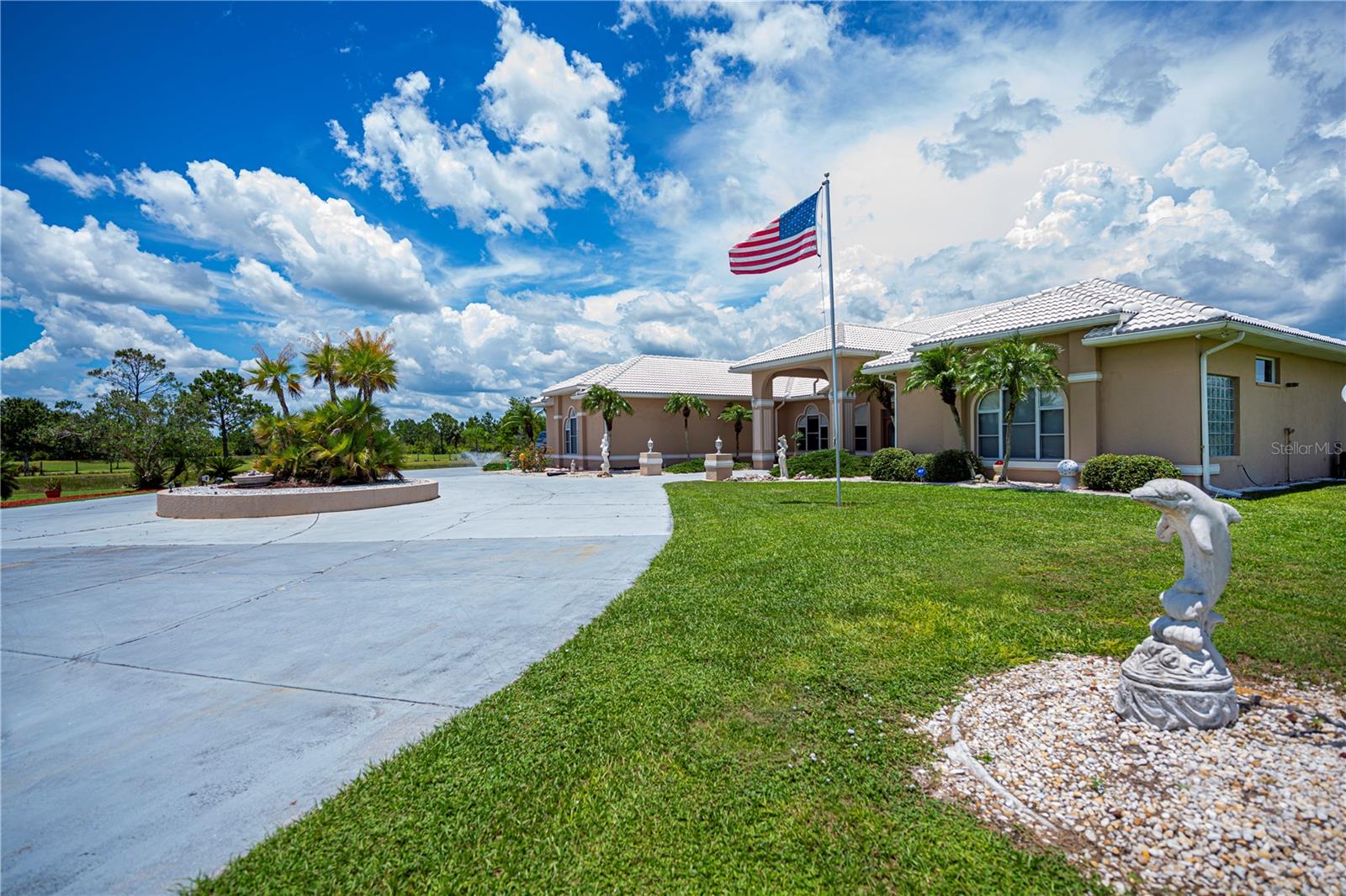 Punta Gorda, Florida, 33982, United States, ,5 BathroomsBathrooms,Residential,Active,1869106