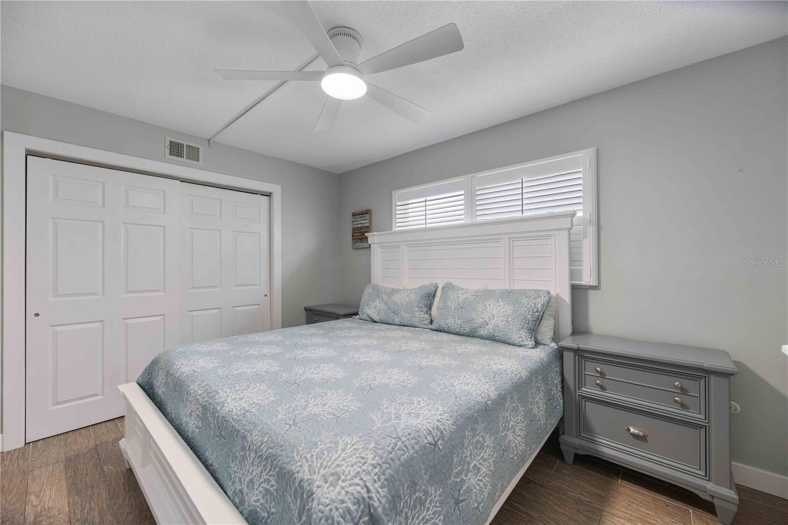 Sarasota, Florida, 34242, United States, 4 Bedrooms Bedrooms, ,3 BathroomsBathrooms,Residential,Active,1905468
