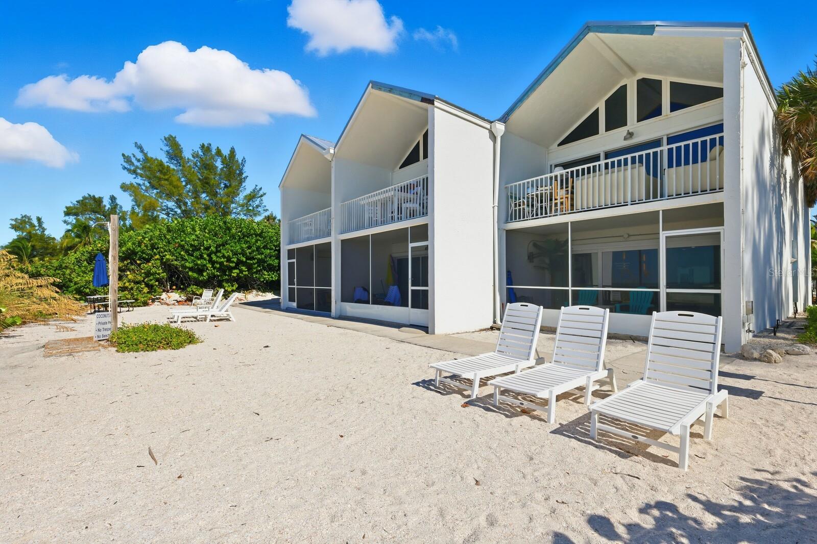 Holmes Beach, Florida, 34217, United States, 1 Bedroom Bedrooms, ,1 BathroomBathrooms,Residential,Active,1971768