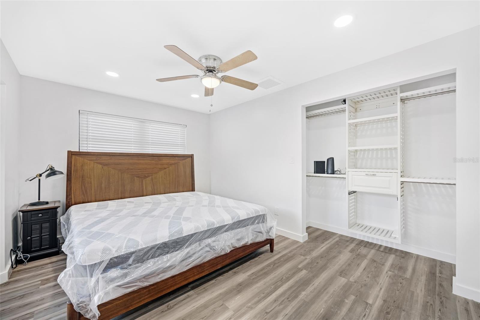 Clearwater Beach, Florida, 33767, United States, 3 Bedrooms Bedrooms, ,2 BathroomsBathrooms,Residential,Active,1894990