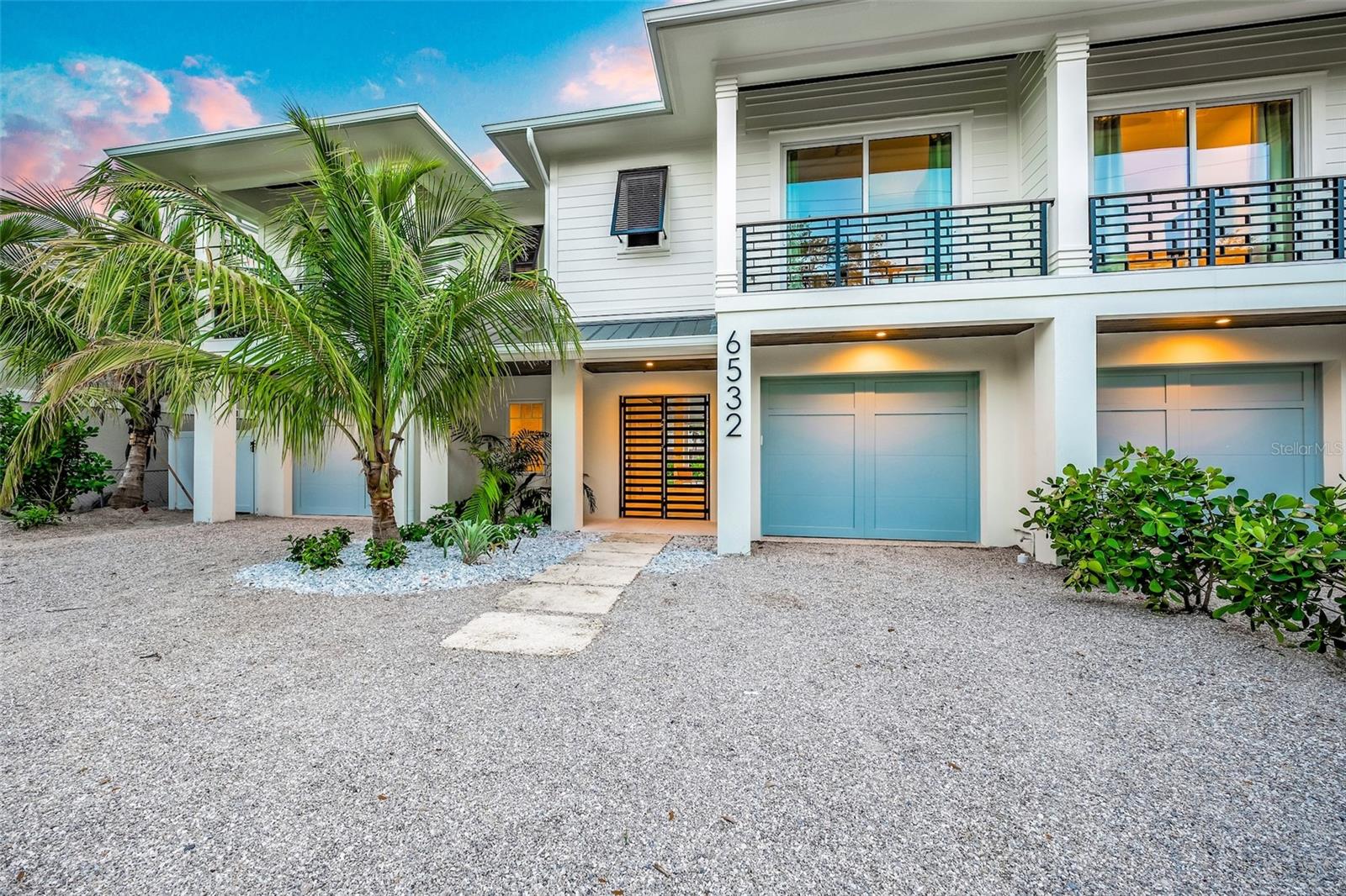 Sarasota, Florida, 34242, United States, 4 Bedrooms Bedrooms, ,5 BathroomsBathrooms,Residential,Active,1922294