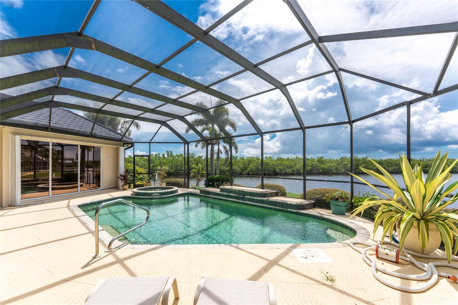 Punta Gorda, Florida, 33950, United States, 3 Bedrooms Bedrooms, ,3 BathroomsBathrooms,Residential,Active,1944087