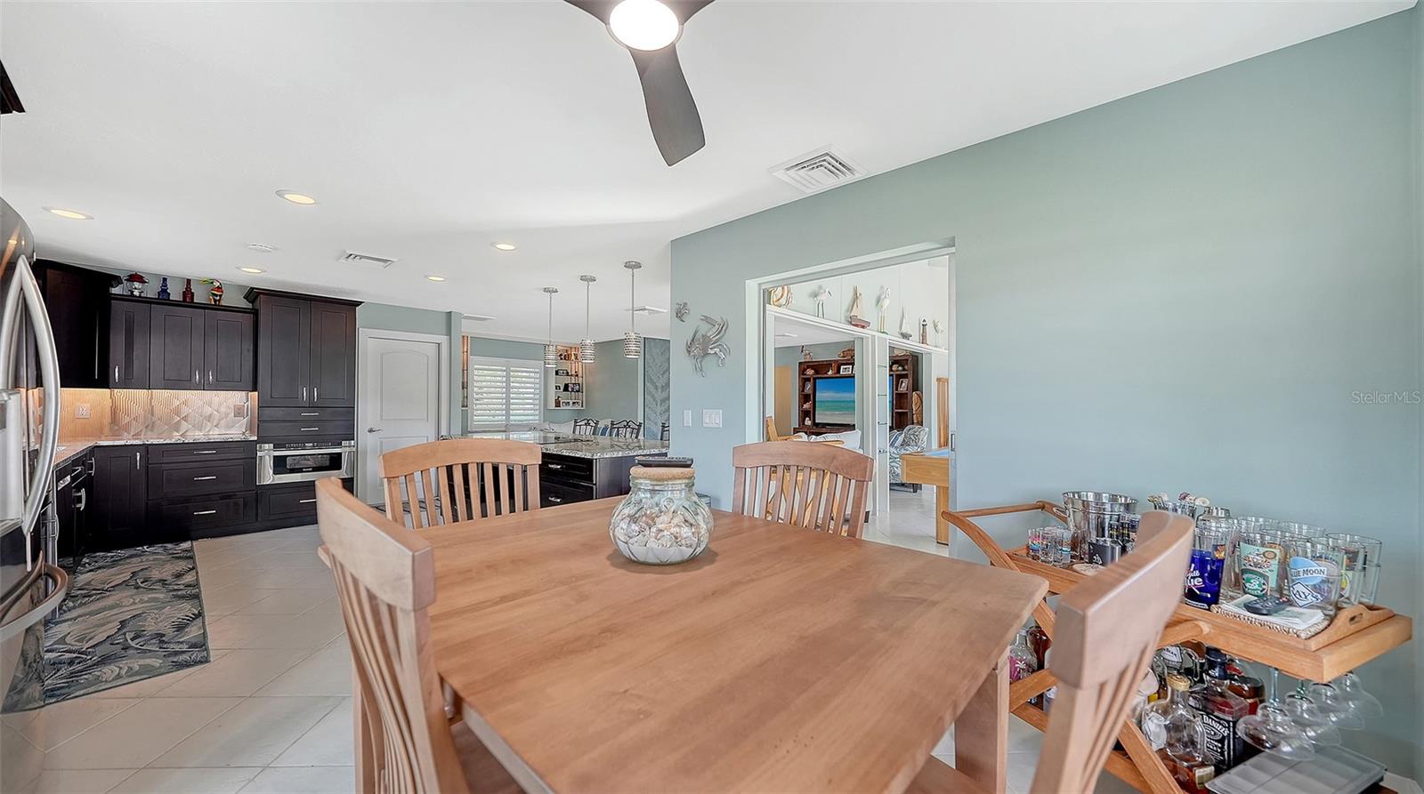 Sarasota, Florida, 34242, United States, 2 Bedrooms Bedrooms, ,2 BathroomsBathrooms,Residential,Active,1971807