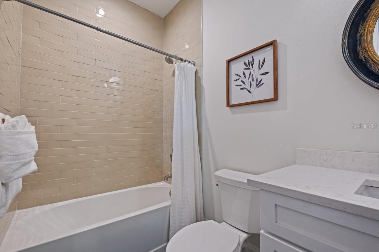 Anna Maria, Florida, 34216, United States, 6 Bedrooms Bedrooms, ,7 BathroomsBathrooms,Residential,Active,1988729