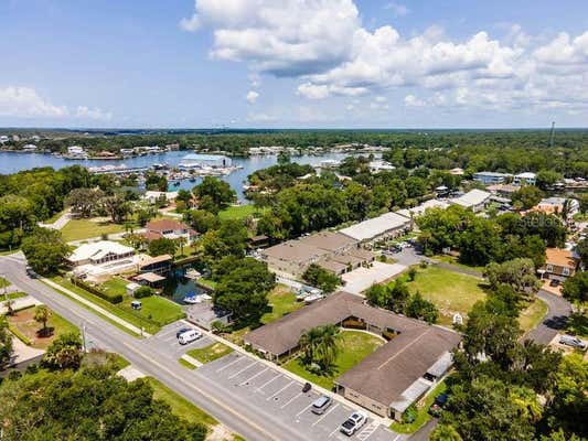 10 SE KINGS BAY DR APT 6, CRYSTAL RIVER, FL 34429, photo 2 of 38