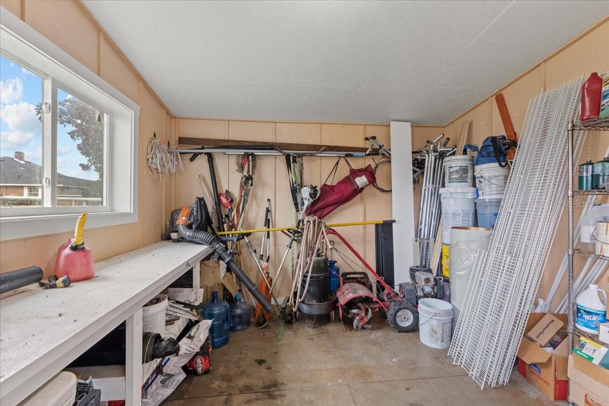 Chiefland, Florida, 32626, United States, 4 Bedrooms Bedrooms, ,5 BathroomsBathrooms,Residential,Active,1954337