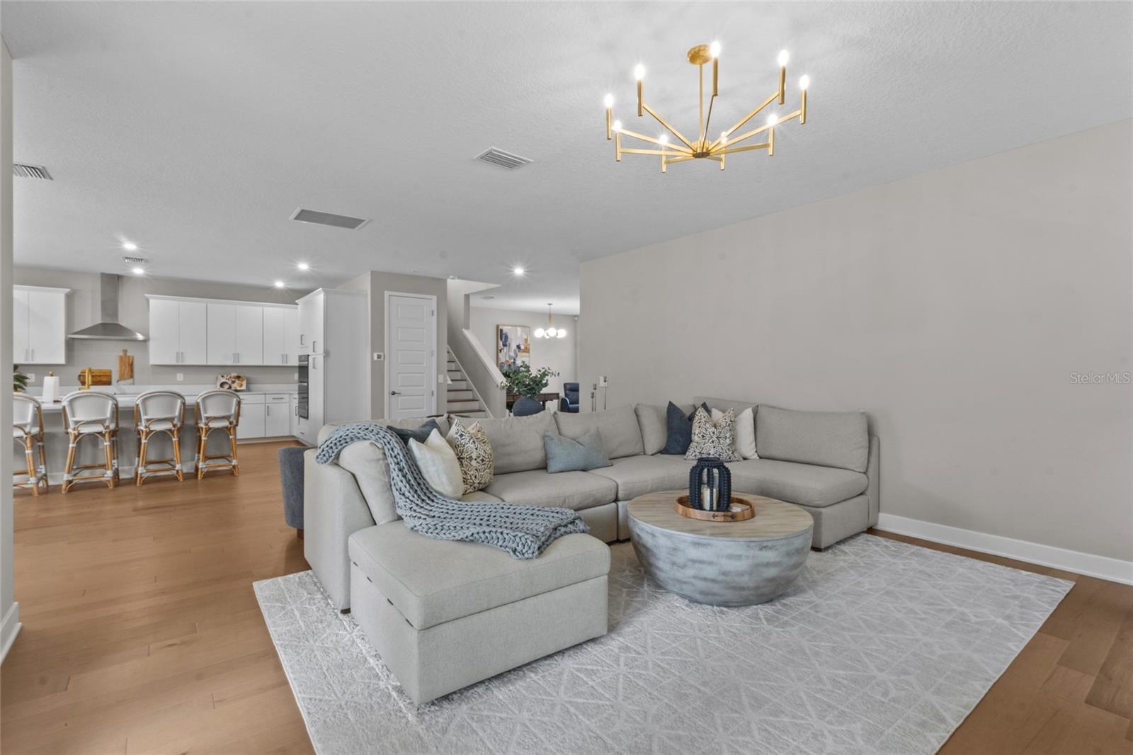 Tampa, Florida, 33609, United States, 4 Bedrooms Bedrooms, ,4 BathroomsBathrooms,Residential,Active,2010143