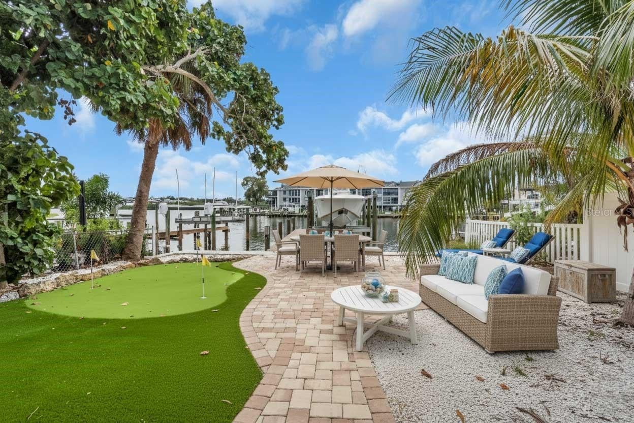 Indian Rocks Beach, Florida, 33785, United States, 3 Bedrooms Bedrooms, ,3 BathroomsBathrooms,Residential,Active,1945092