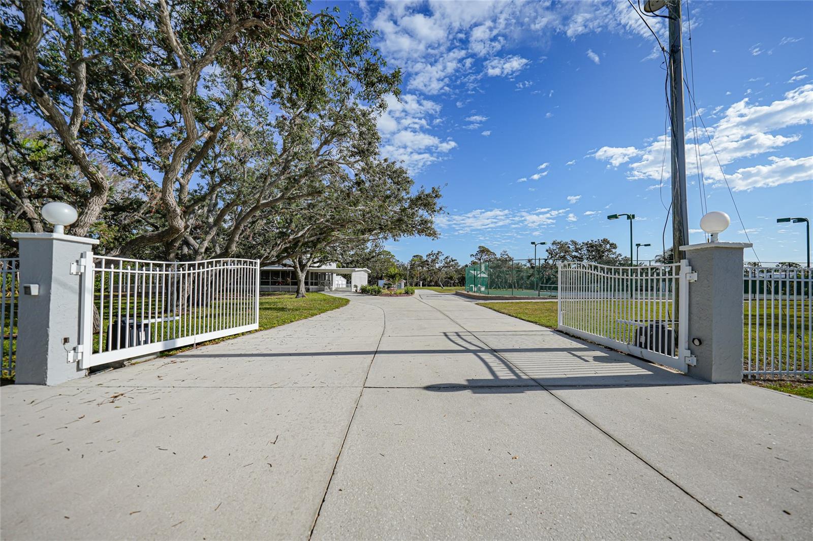 Englewood, Florida, 34223, United States, 4 Bedrooms Bedrooms, ,6 BathroomsBathrooms,Residential,Active,2013660