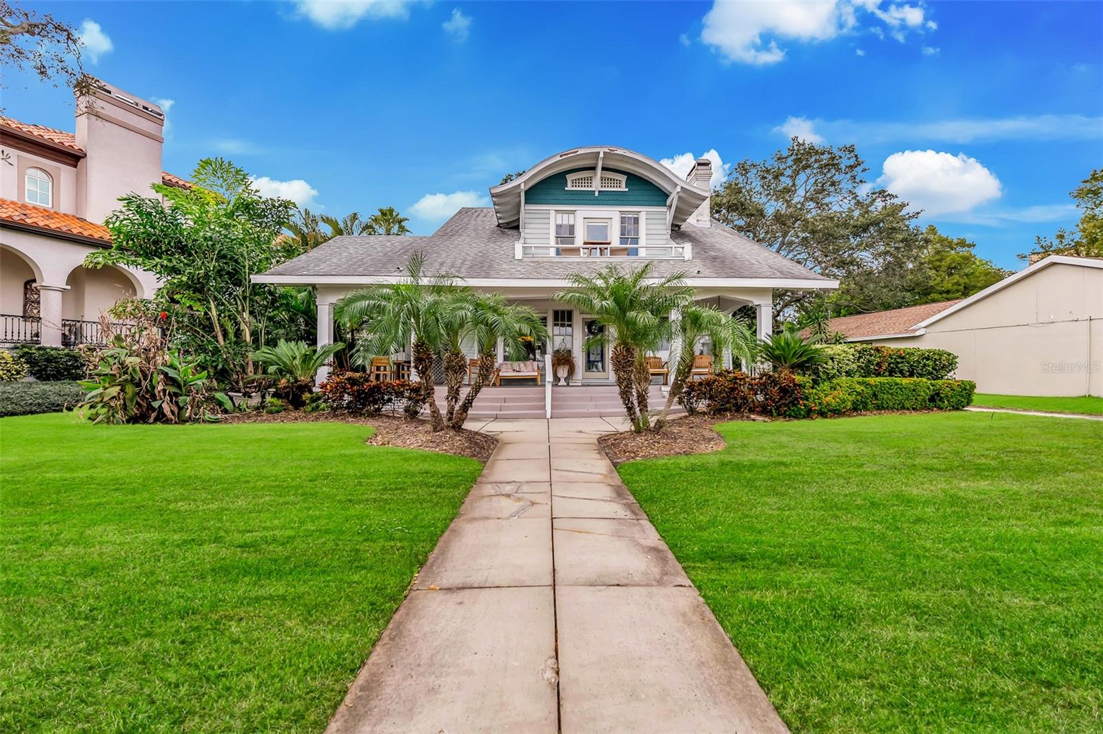 Tampa, Florida, 33606, United States, 4 Bedrooms Bedrooms, ,4 BathroomsBathrooms,Residential,Pending,1987252