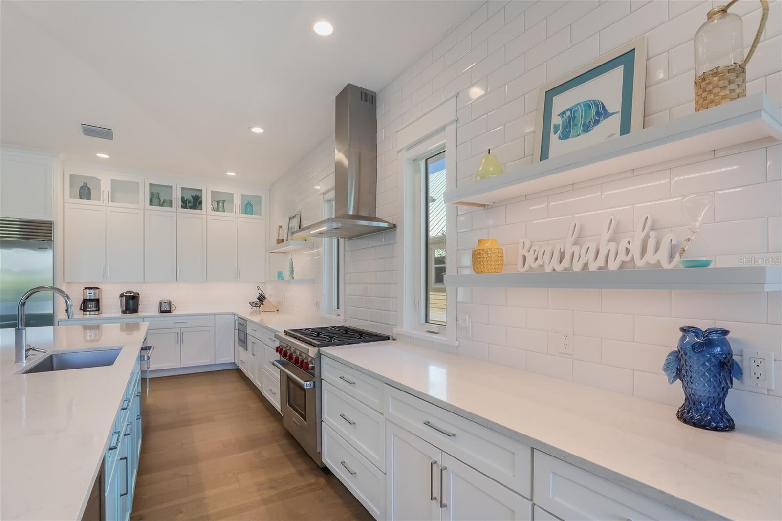 Anna Maria, Florida, 34216, United States, 4 Bedrooms Bedrooms, ,5 BathroomsBathrooms,Residential,Active,1886800