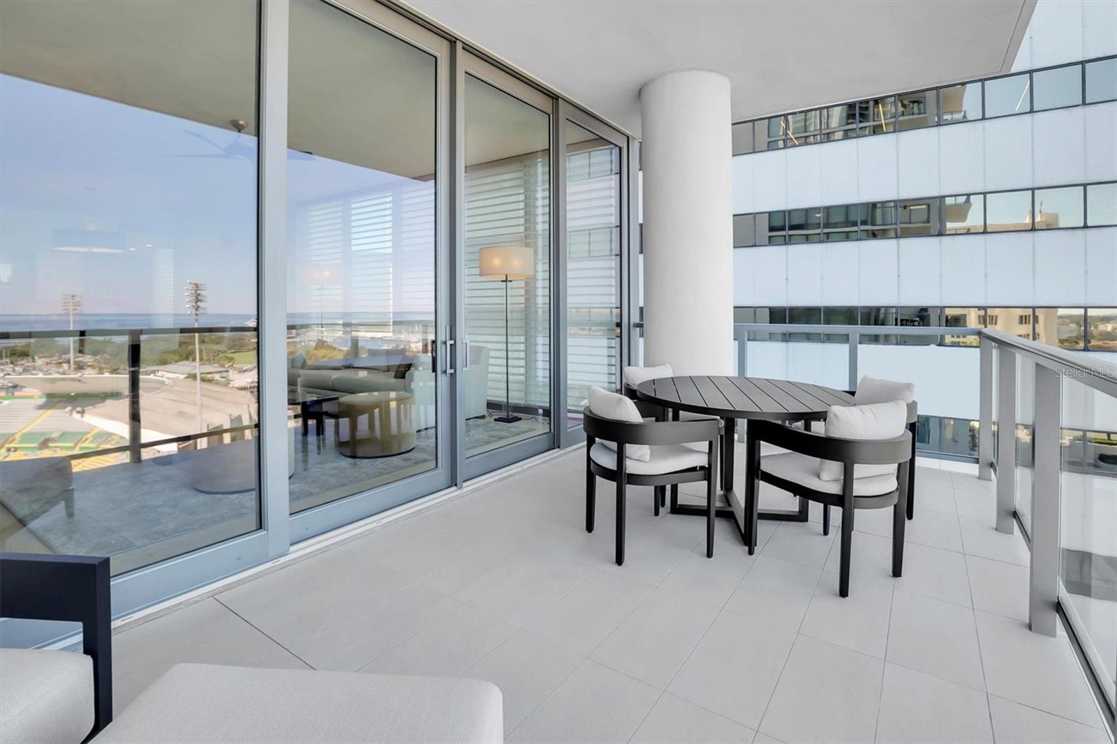 St Petersburg, Florida, 33701, United States, 3 Bedrooms Bedrooms, ,4 BathroomsBathrooms,Residential,Active,1965814