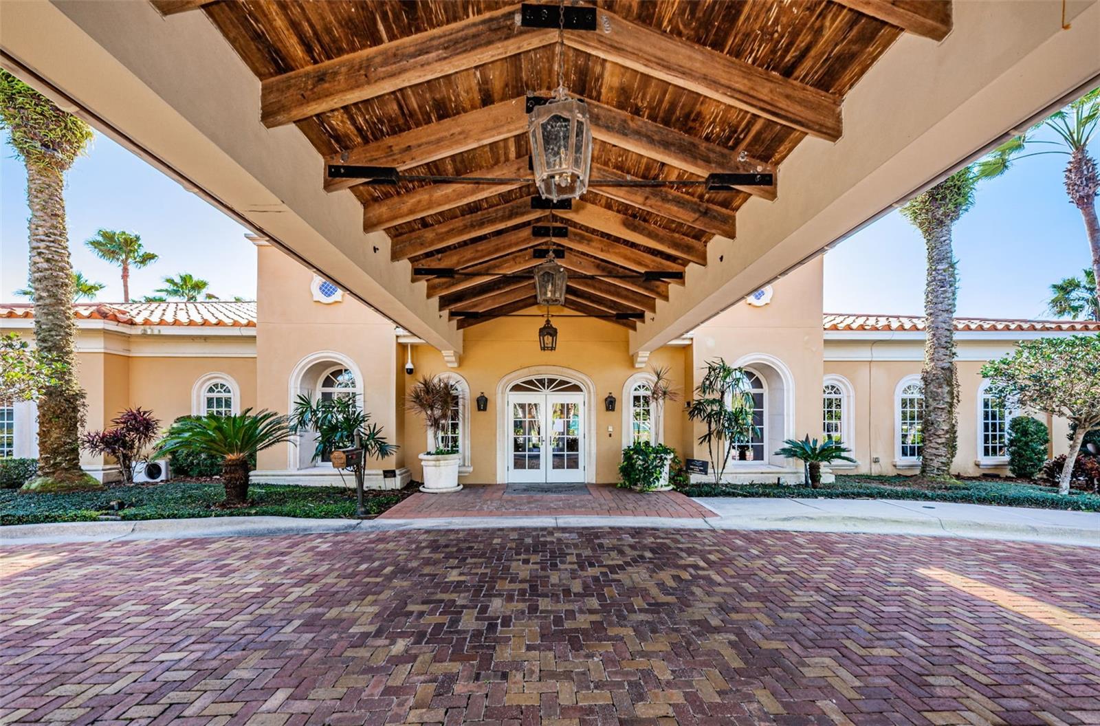 Trinity, Florida, 34655, United States, 5 Bedrooms Bedrooms, ,6 BathroomsBathrooms,Residential,Pending,2045561