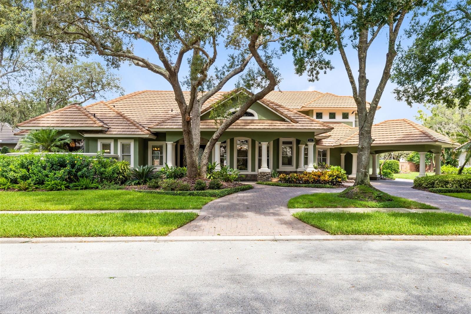 Winter Springs, Florida, 32708, United States, 5 Bedrooms Bedrooms, ,5 BathroomsBathrooms,Residential,Active,1922519