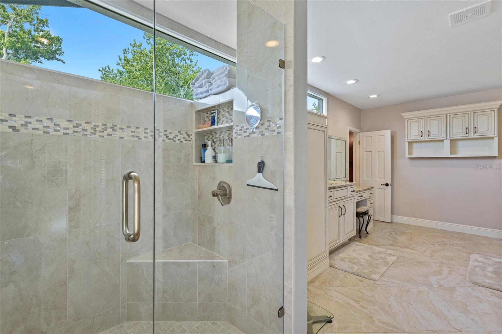 Port Orange, Florida, 32128, United States, 4 Bedrooms Bedrooms, ,6 BathroomsBathrooms,Residential,Active,1797944