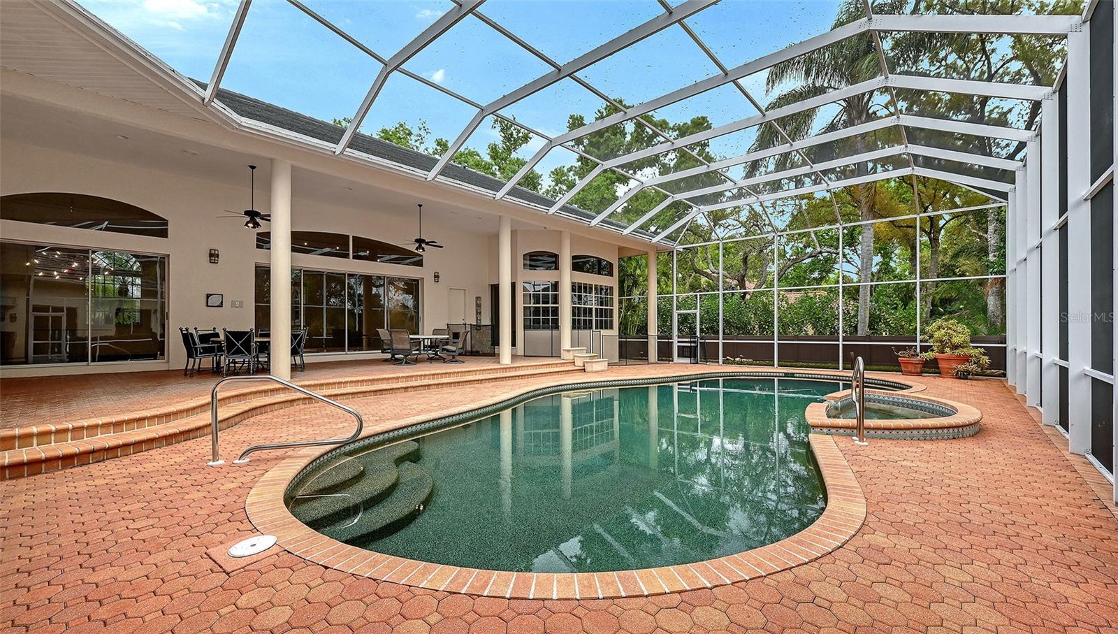 Sarasota, Florida, 34241, United States, 6 Bedrooms Bedrooms, ,5 BathroomsBathrooms,Residential,Active,2027822